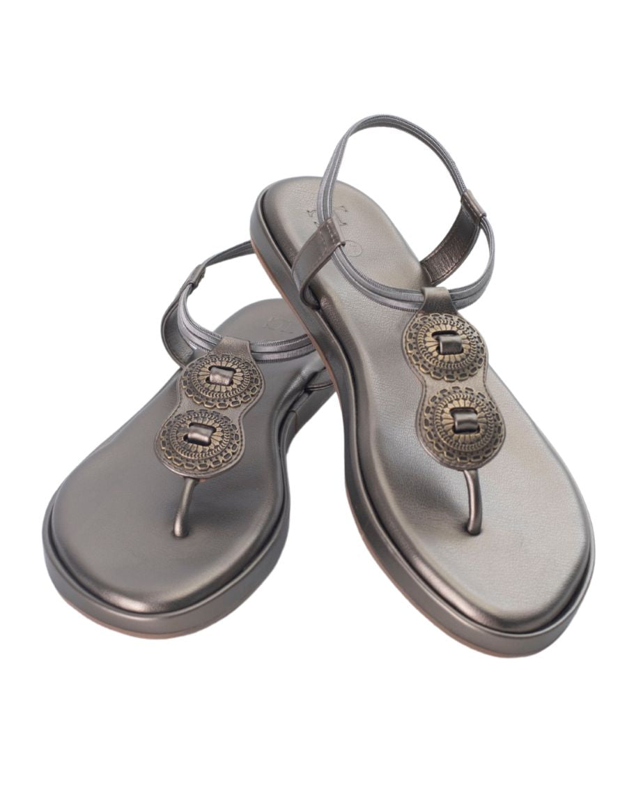 Flat sandal - 2 ring strap