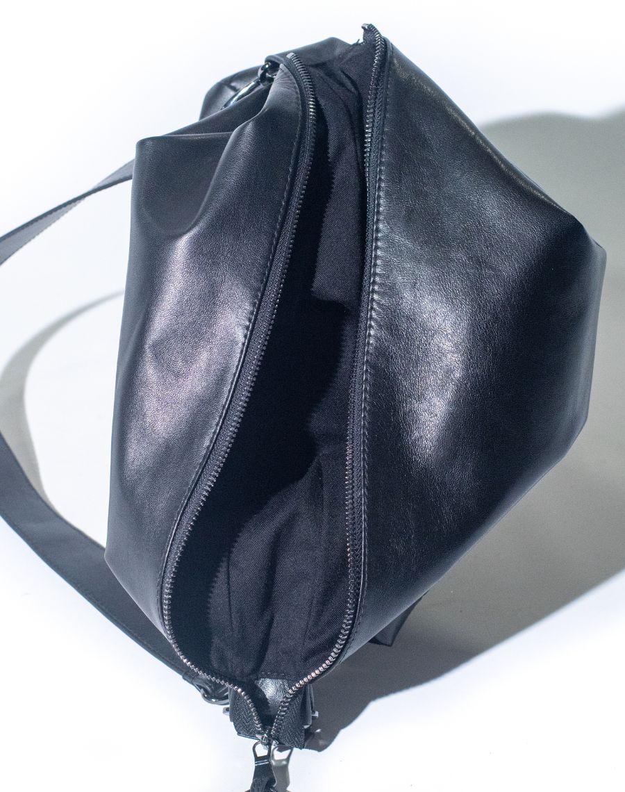 Lemara - Floppy Shoulder Bag