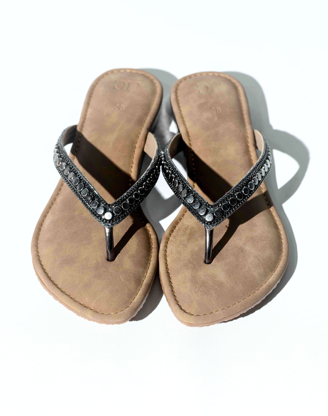 Flat Sandal - Zeena